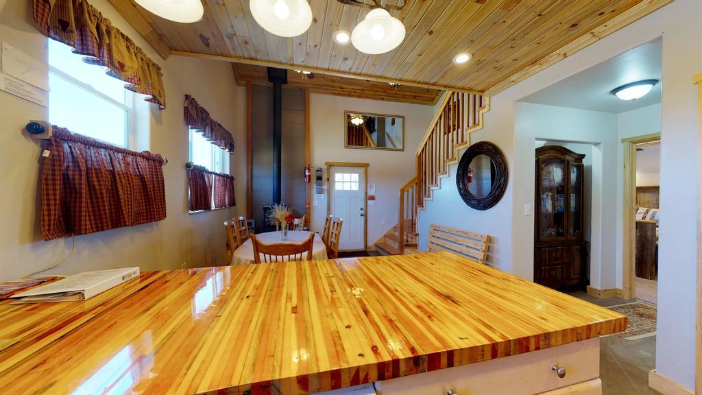 The Cedars Country Cottage, Solitude, Amazing Night Skies!! 블랜딩 외부 사진